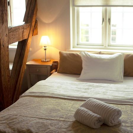 Hotel Kupfernams Ventspils Esterno foto