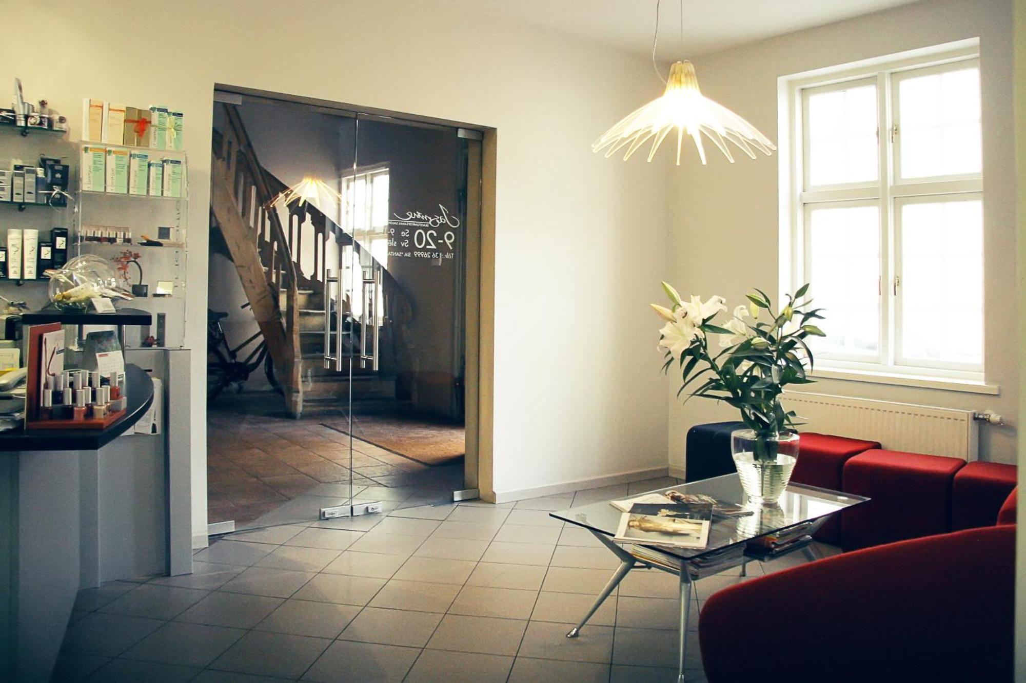 Hotel Kupfernams Ventspils Esterno foto